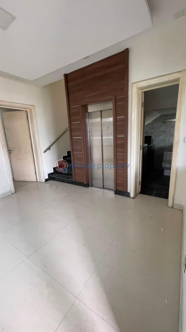 5 bedroom Terraced Duplex For Sale Old Ikoyi Lagos - 17