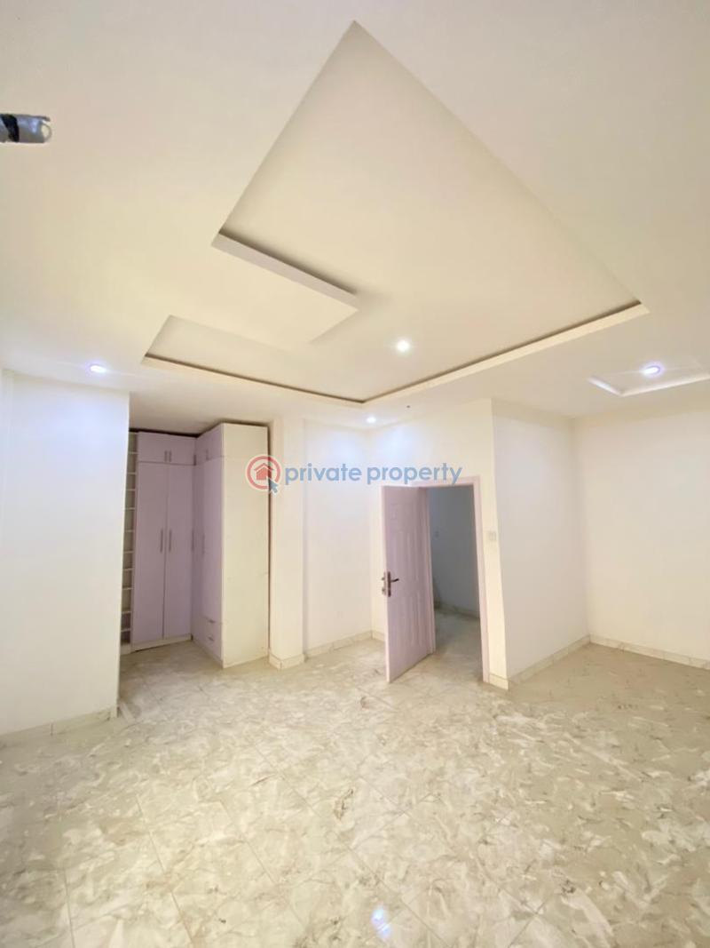 5 bedroom Terraced Duplex For Sale Ologolo Lekki Lagos - 5