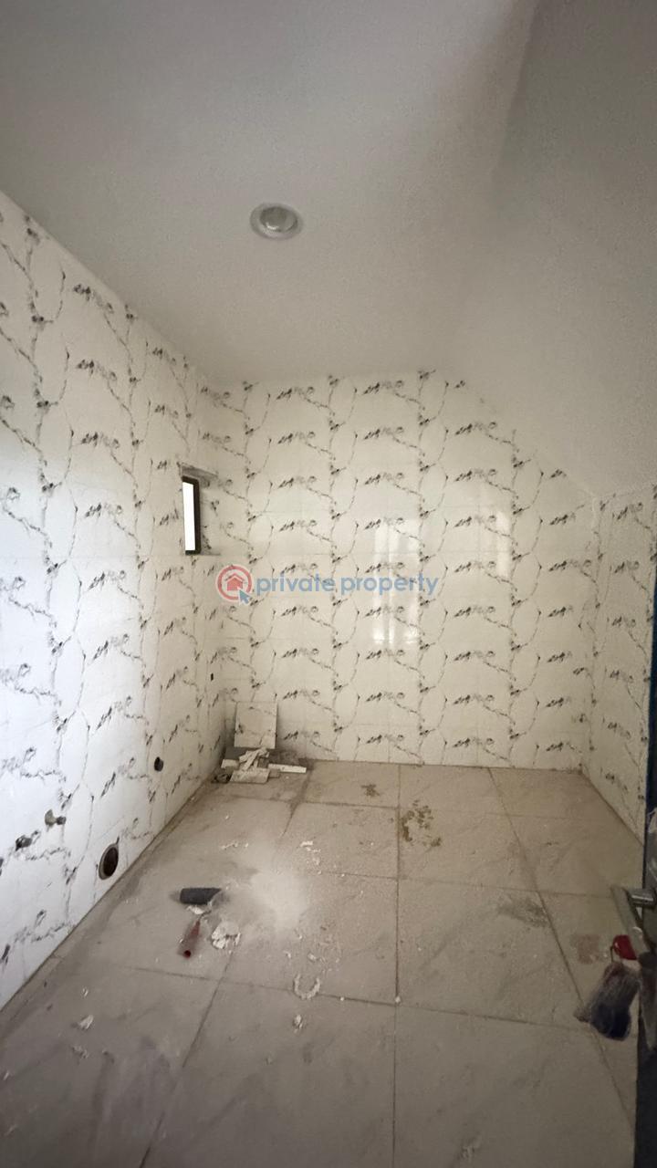 5 bedroom Terraced Duplex For Sale Gaduwa Abuja Phase 2  - 9