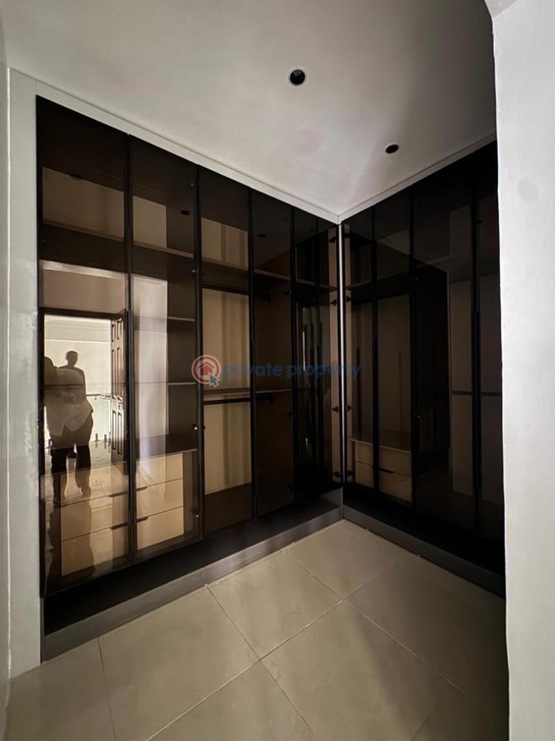 5 bedroom Terrace For Rent Banana Island Ikoyi Lagos - 4