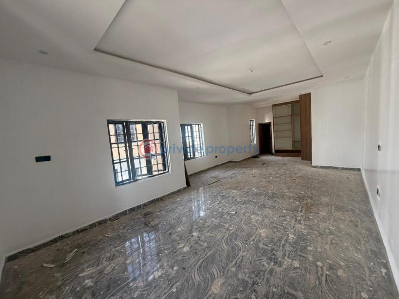 House For Sale Guzape Abuja Phase 1  - 3