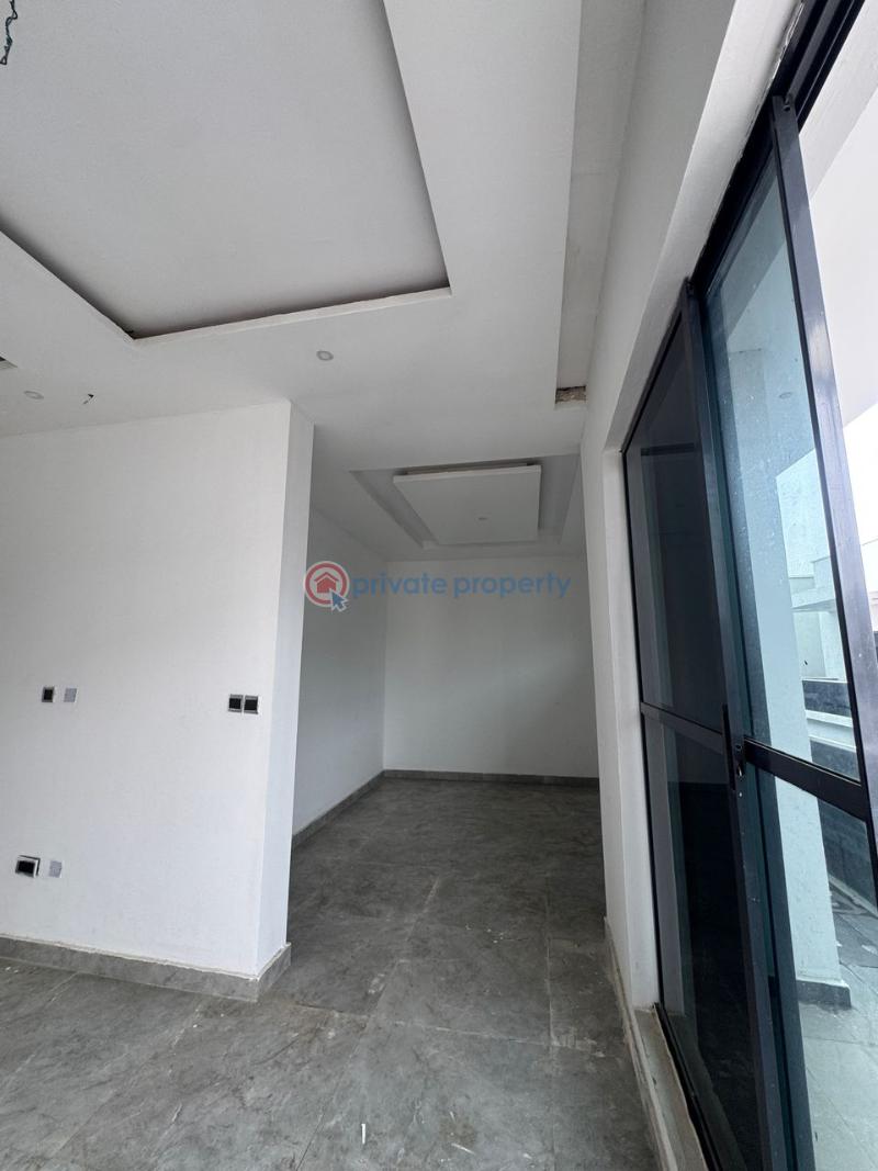 5 bedroom terrace with bq - 8 5 bedroom Terrace For Sale Ilasan Lekki Lagos - 8