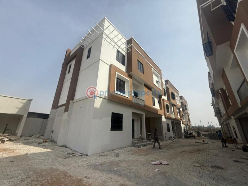 House For Sale Guzape Abuja Phase 1  - 5