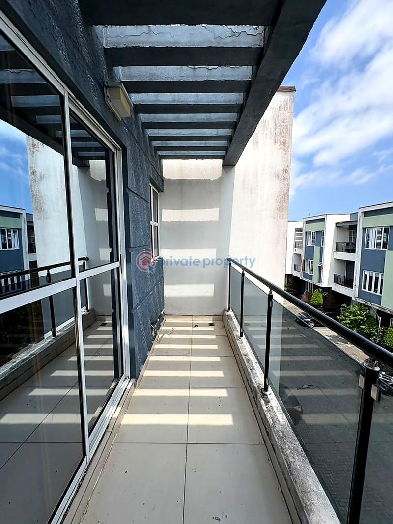 5 bedroom House For Sale Lekki Lagos - 4