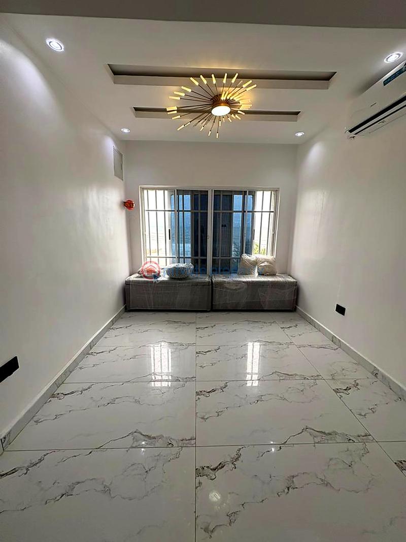 5 bedroom House For Sale Lekki Lagos - 2