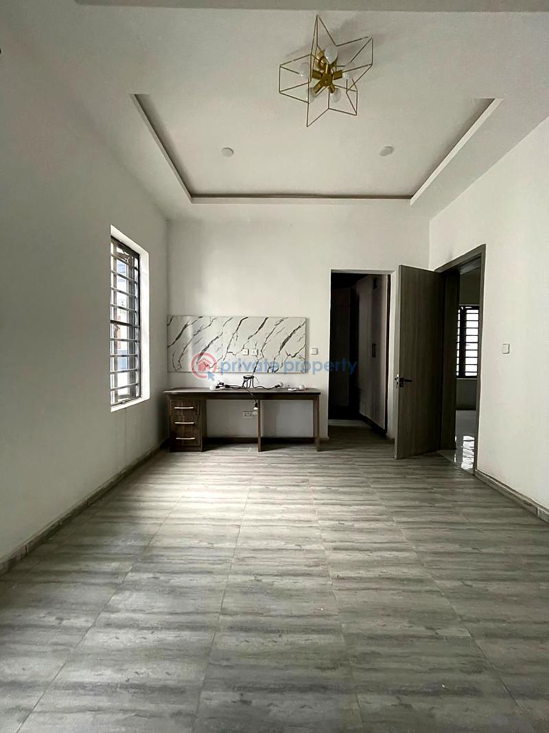 5 bedroom House For Sale Lekki Lagos - 3