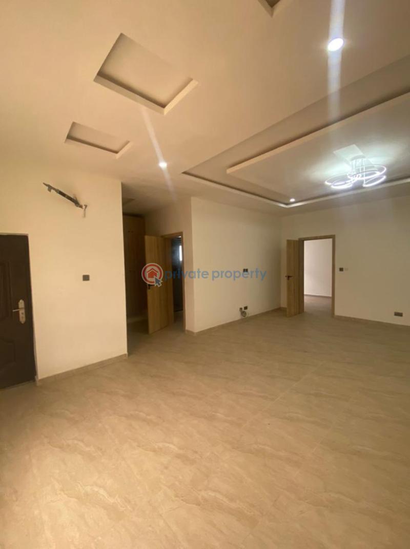 5 bedroom Semi detached Bungalow For Rent Chevron Drive Lekki Lagos - 1