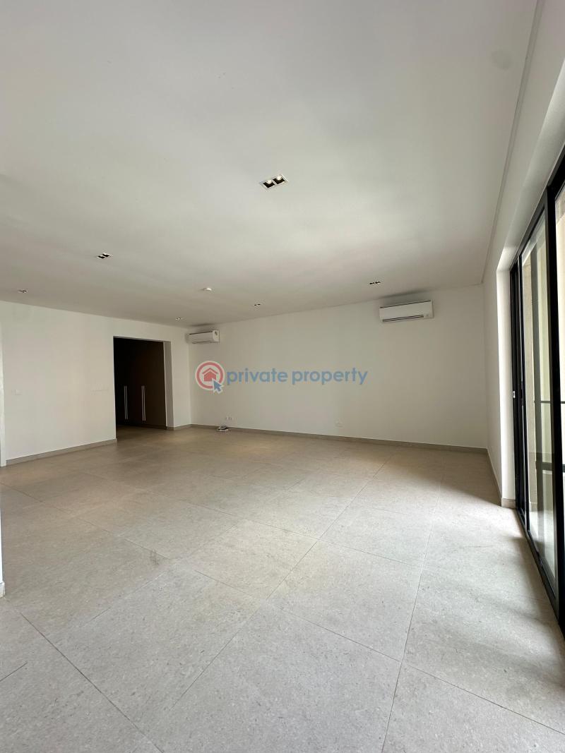 5 bedroom townhouse smart home fourplex with 2 bq's, large swimming pool, club house,gym - 6 5 bedroom Townhouse For Sale Banana Island Ikoyi Lagos - 6