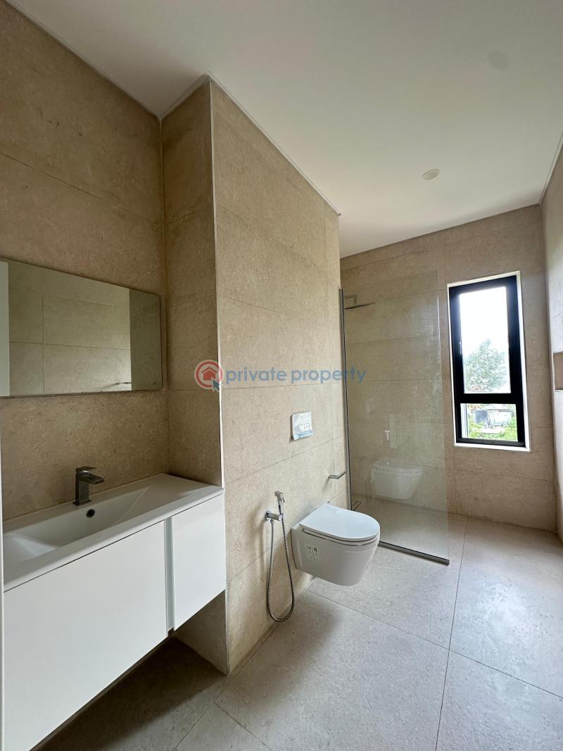 5 bedroom townhouse smart home fourplex with 2 bq's, large swimming pool, club house,gym - 4 5 bedroom Townhouse For Sale Banana Island Ikoyi Lagos - 4
