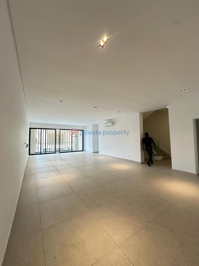 5 bedroom townhouse smart home fourplex with 2 bq's, large swimming pool, club house,gym - 10 5 bedroom Townhouse For Sale Banana Island Ikoyi Lagos - 10