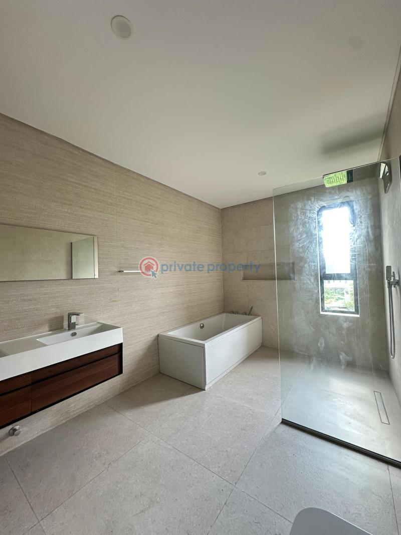 5 bedroom townhouse smart home fourplex with 2 bq's, large swimming pool, club house,gym - 3 5 bedroom Townhouse For Sale Banana Island Ikoyi Lagos - 3