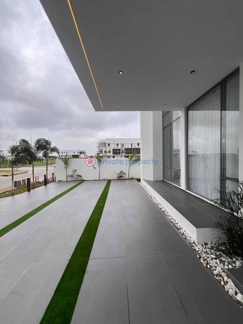 5 bedroom Detached Duplex For Sale Ikate Elegushi Lekki Lagos - 3