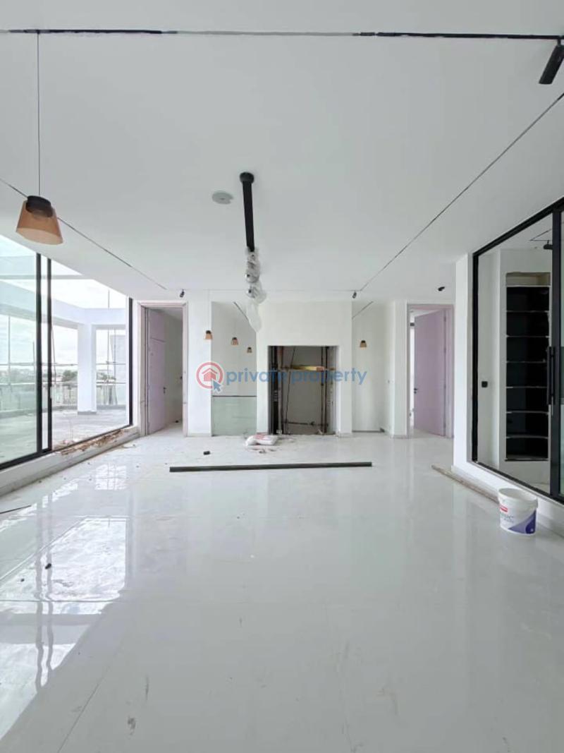 5 bedroom House For Sale Osapa Lekki Lagos - 3
