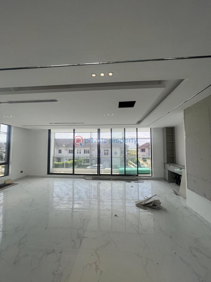 5 bedroom Detached Duplex For Sale Pinnock Beach Estate Lekki Phase 1 Lagos - 9