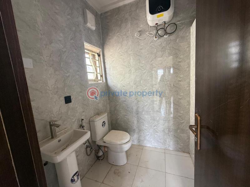 5 bedroom House For Sale Guzape Abuja Phase 1  - 6