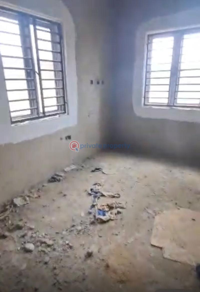 5 bedroom House For Sale Lugbe Abuja Phase 4  - 2