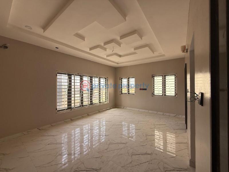 5 bedroom House For Sale Guzape Abuja Phase 1  - 7