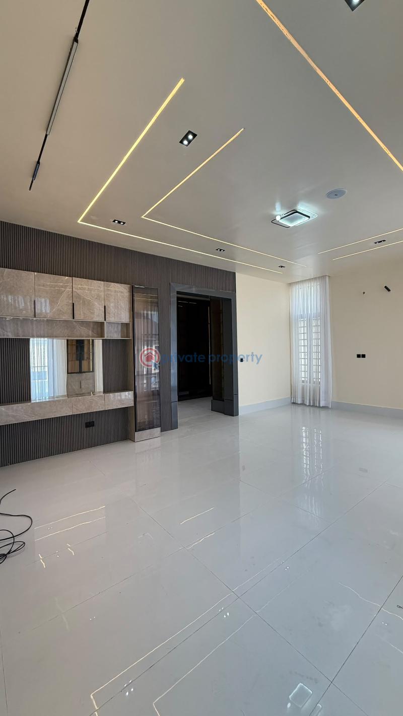 5 bedroom Detached Duplex For Sale Royal Pine Estate, Lekki Expressway Lagos - 13