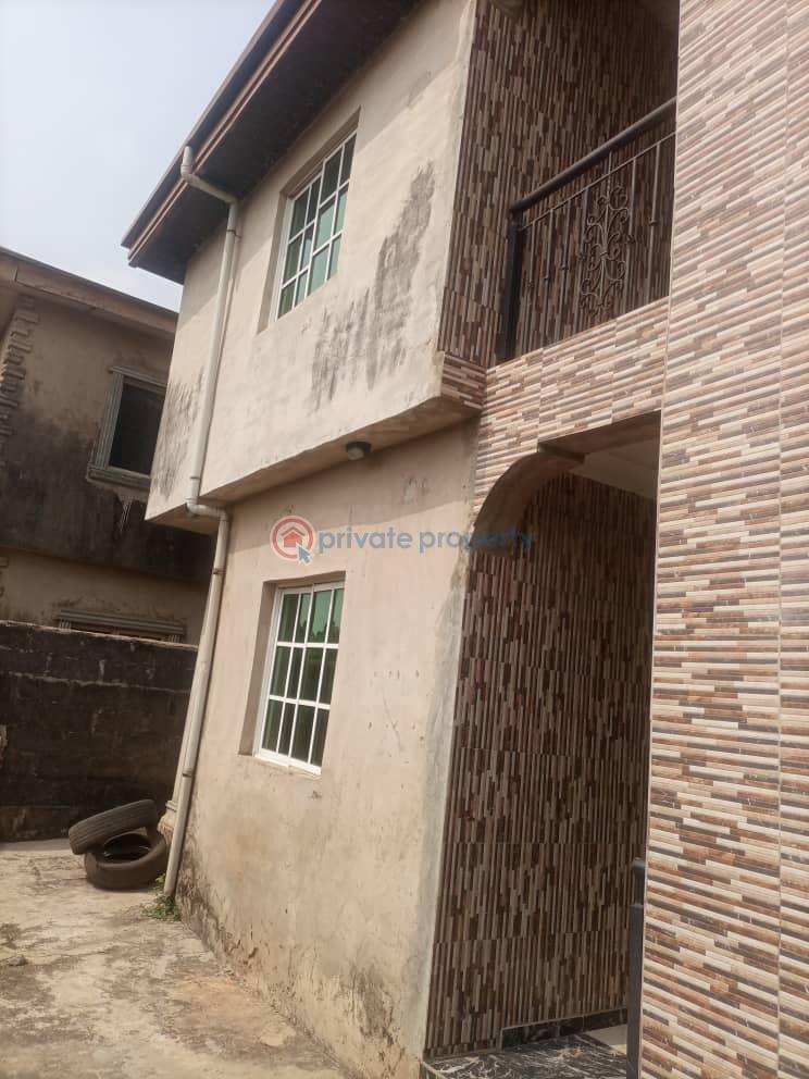 5 bedroom Detached Duplex For Sale Isheri Oshun, Ijegun Road Bucknor Estate Isolo Lagos - 9