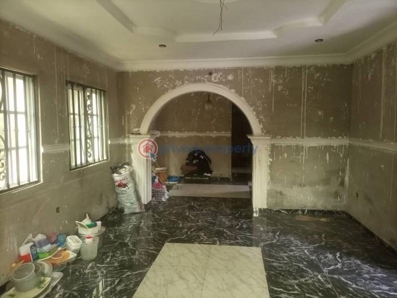 5 bedroom Detached Duplex For Sale Isheri Oshun, Ijegun Road Bucknor Estate Isolo Lagos - 1