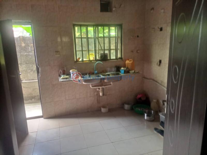5 bedroom Detached Duplex For Sale Isheri Oshun, Ijegun Road Bucknor Estate Isolo Lagos - 6