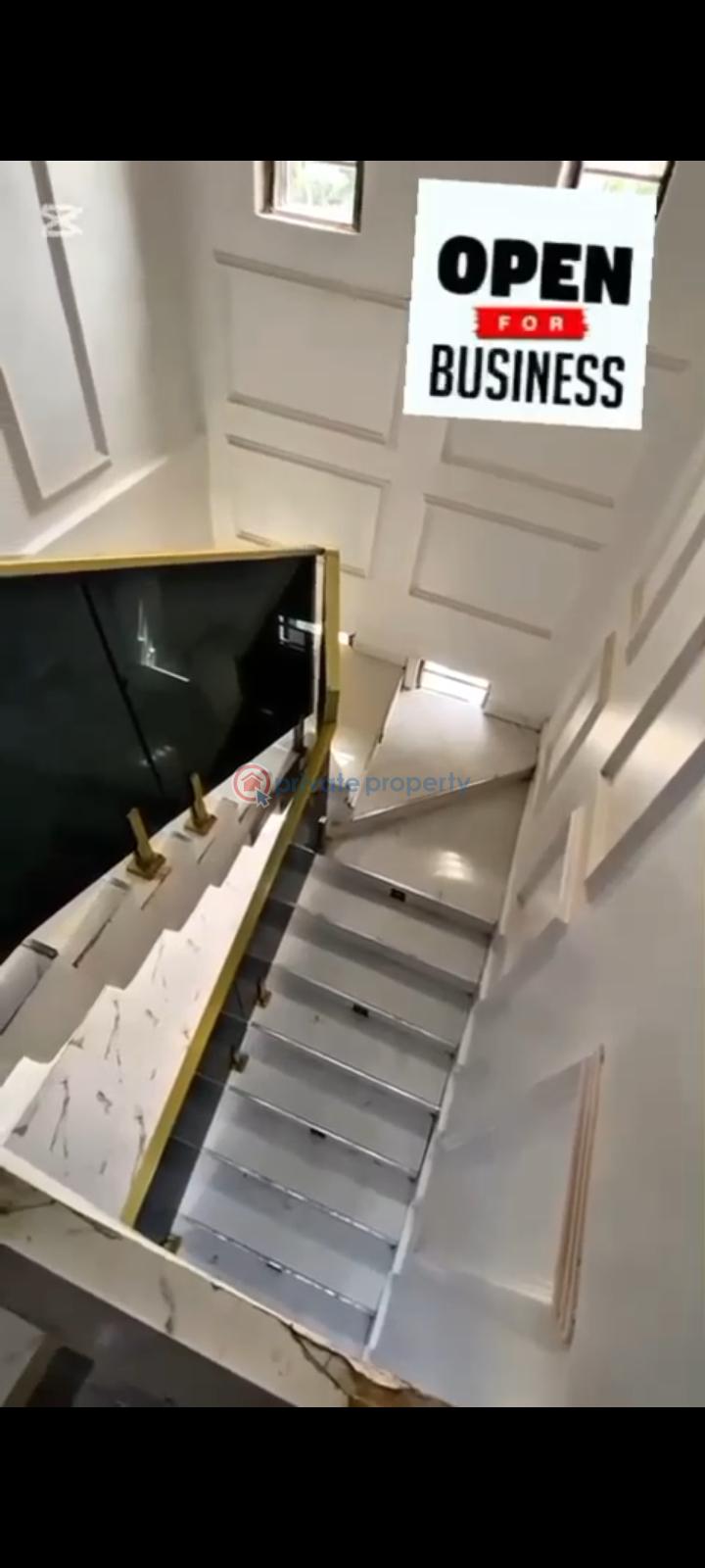 5 bedrooms duplex with 2 rooms bq & roof top at independence layout enugu. - 11 Duplex For Sale Independence Layout Behind Centenary Enugu Area  - 11