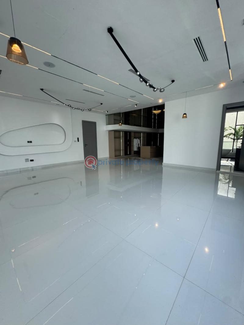 5 bedroom Duplex For Sale Pinnock Beach Estate Osapa Lekki Lagos - 3