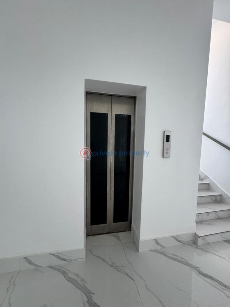 5 bedroom Duplex For Sale Pinnock Beach Estate Osapa Lekki Lagos - 6