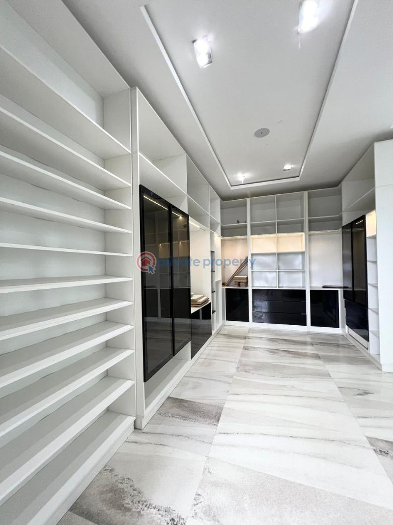 5 bedroom Detached Duplex For Sale Osapa Lekki Lagos - 13