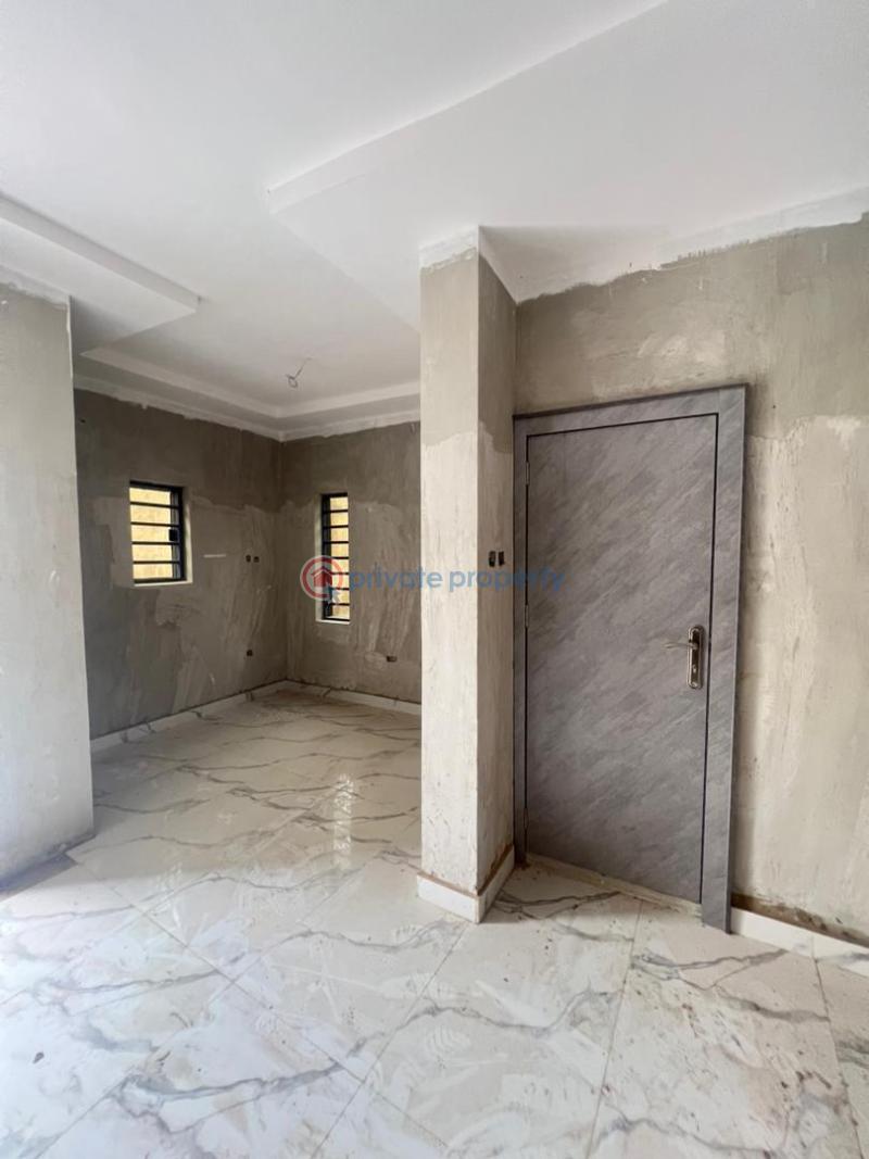 5 bedroom Detached Duplex For Sale Omole Phase 1 Ojodu Lagos - 1