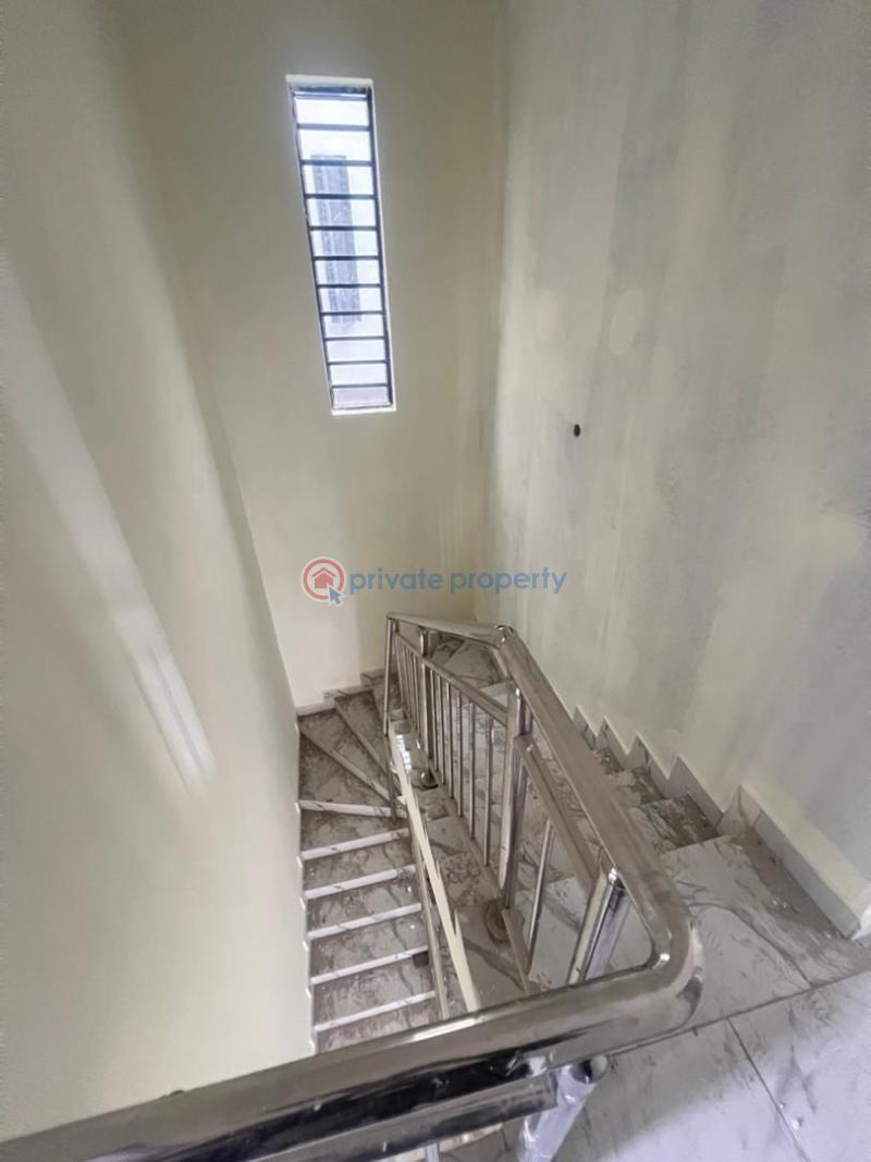 5 bedroom Detached Duplex For Sale Omole Phase 1 Ojodu Lagos - 7