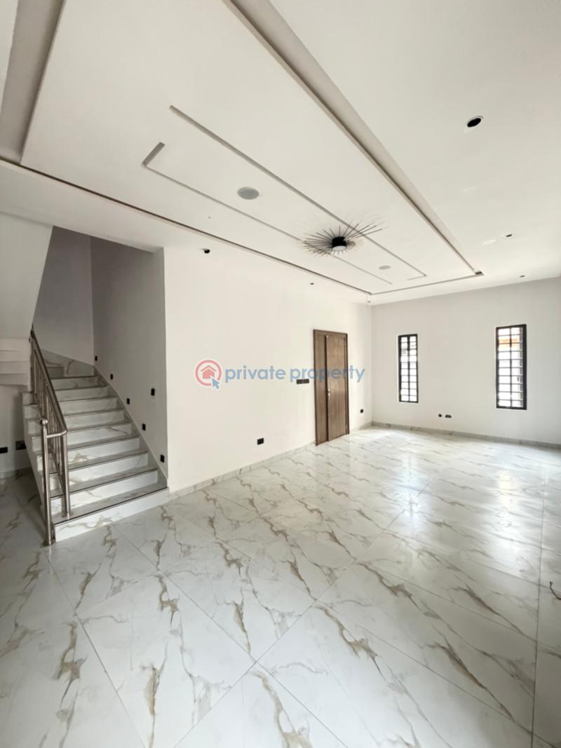 5 bedroom Detached Duplex For Sale Omole Phase 2 Ojodu Lagos - 2