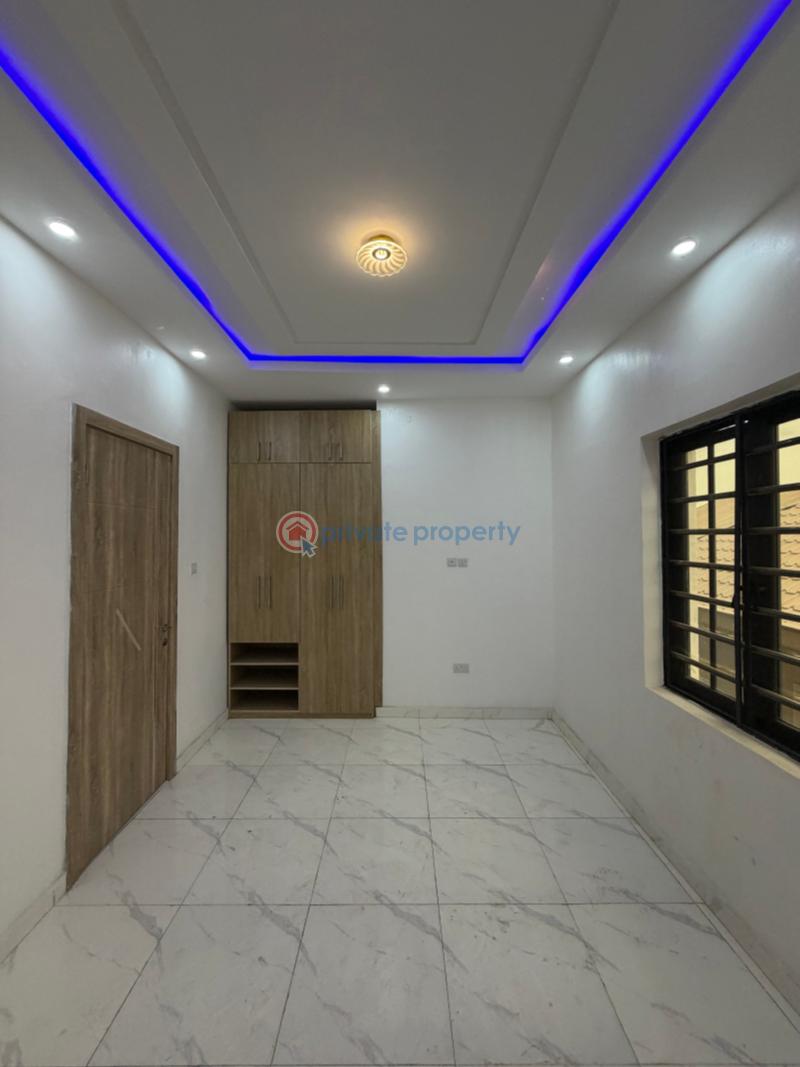 5 bedroom Detached Duplex For Sale Magodo GRA Phase 2 Kosofe/Ikosi Lagos - 11
