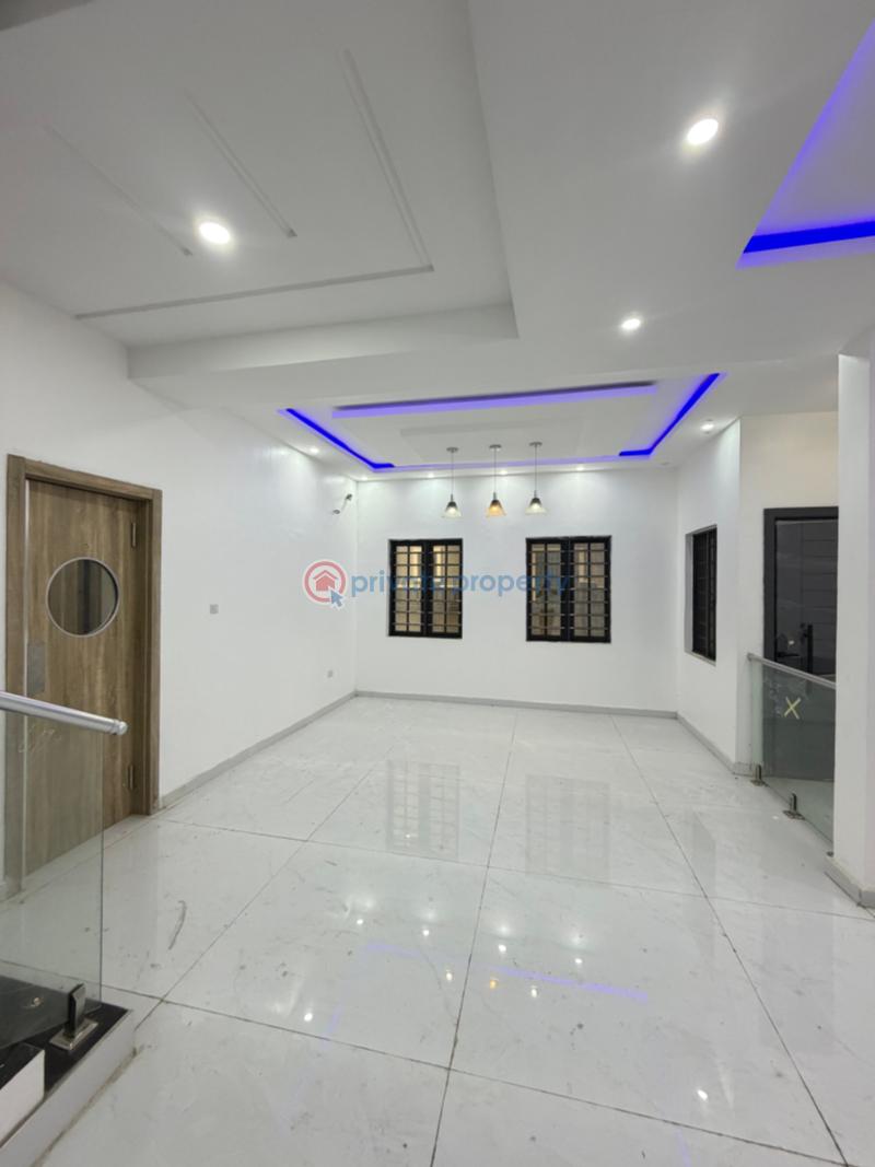 5 bedroom Detached Duplex For Sale Magodo GRA Phase 2 Kosofe/Ikosi Lagos - 3
