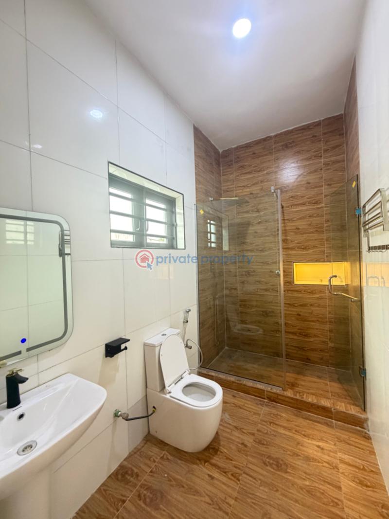 5 bedroom Detached Duplex For Sale Omole Phase 1 Ojodu Lagos - 10