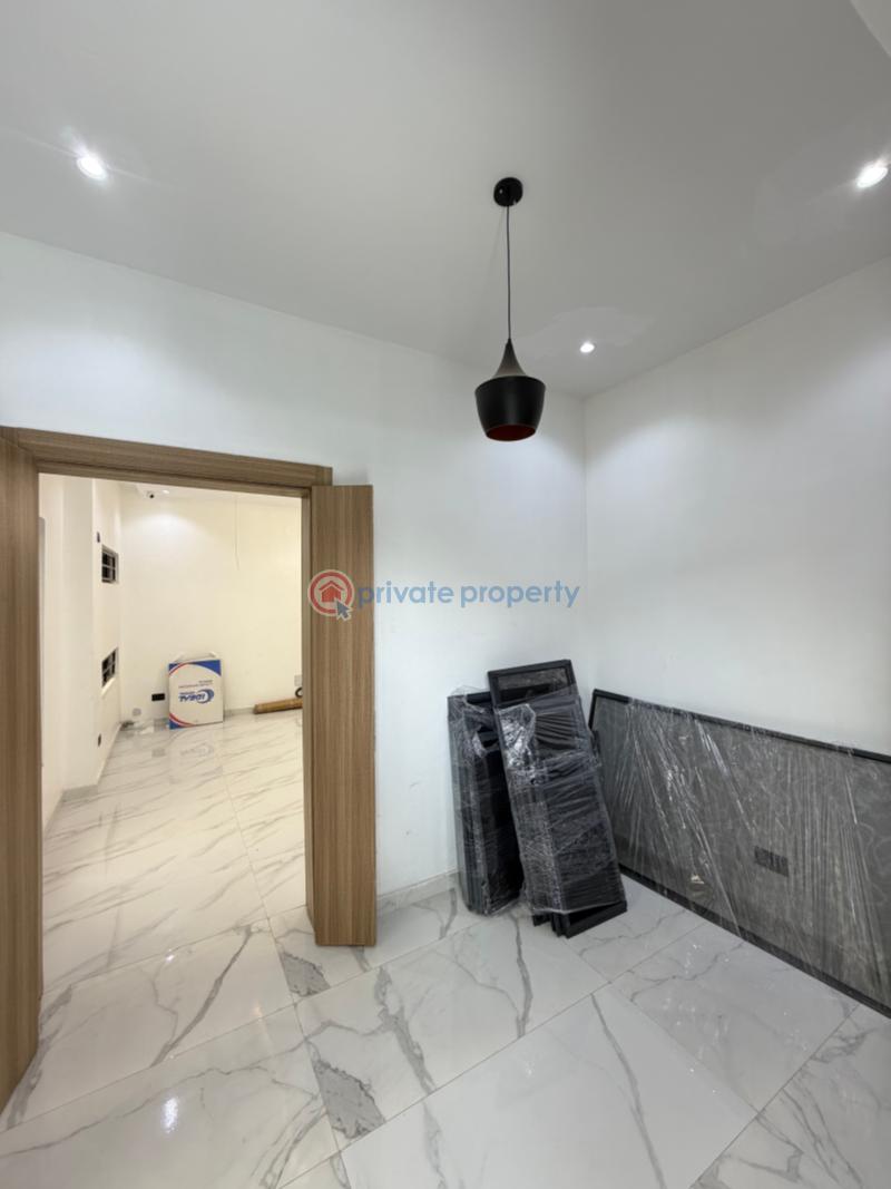 5 bedroom Detached Duplex For Sale Omole Phase 1 Ojodu Lagos - 1