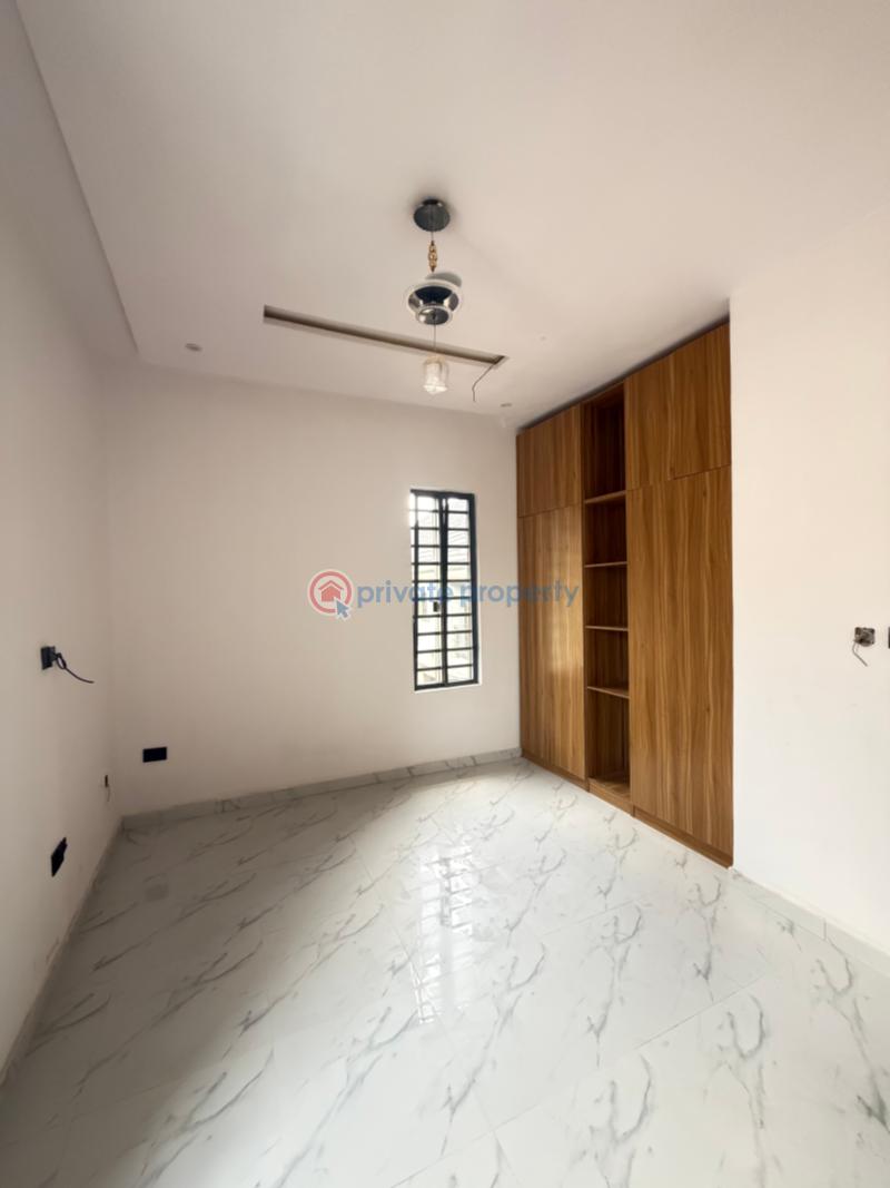 5 bedroom Detached Duplex For Sale Omole Phase 2 Ojodu Lagos - 12