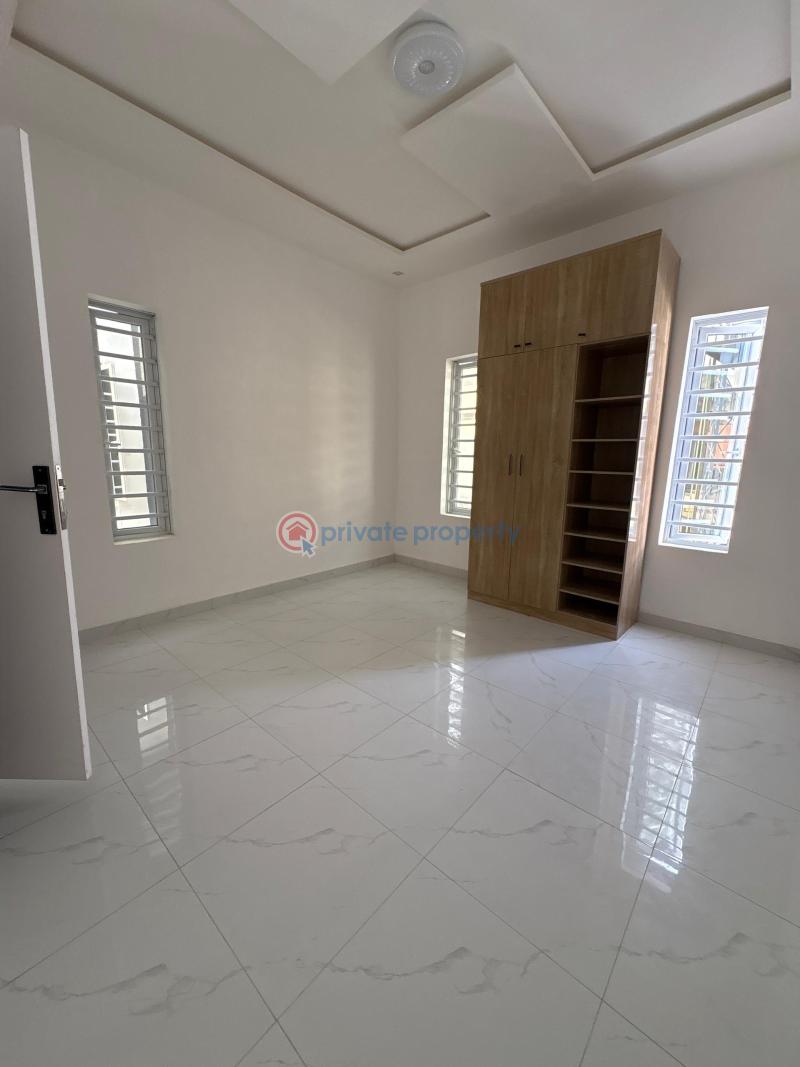 5 bedroom Detached Duplex For Sale Ikota Lekki Lagos - 11