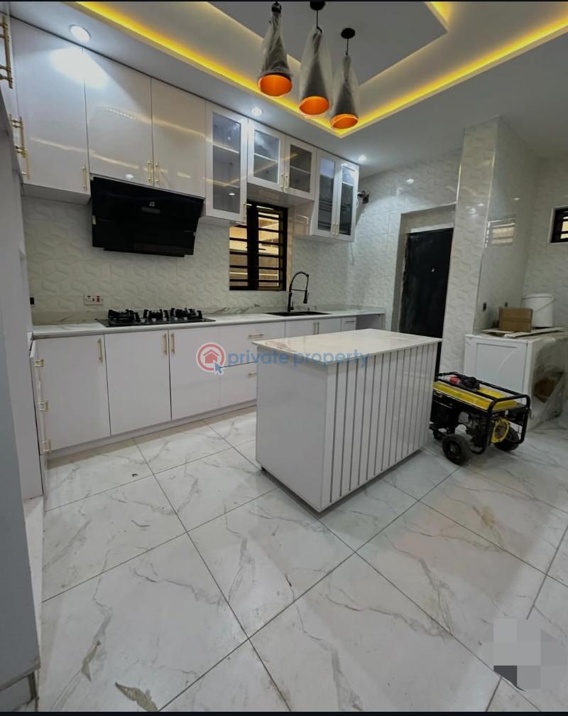 5 bedroom Detached Duplex For Sale Magodo GRA Phase 1 Ojodu Lagos - 4