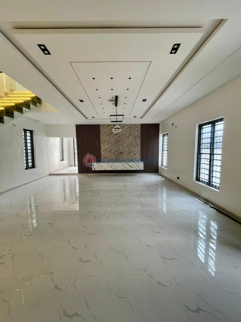 5 bedroom Detached Duplex For Sale Ikota Lekki Lagos - 3