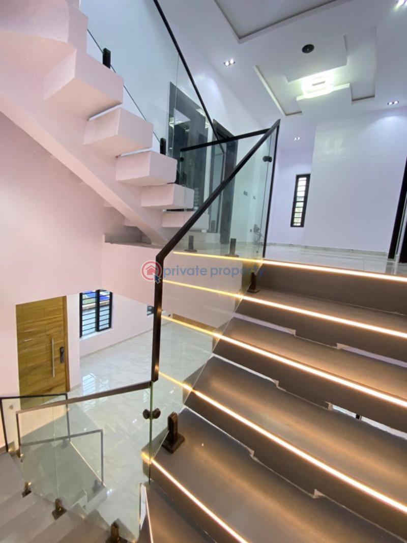 5 bedroom Duplex For Sale 2nd Toll Gate Lekki Phase 2 Lagos - 9