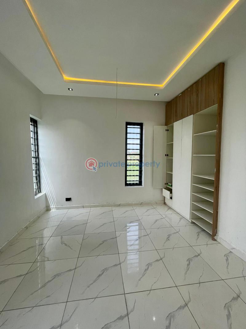 5 bedroom Detached Duplex For Sale Ikota Lekki Lagos - 9