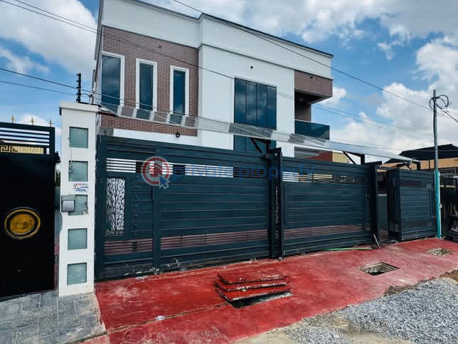 5 bedroom Detached Duplex For Sale Gbagada Central Gbagada Lagos - 0