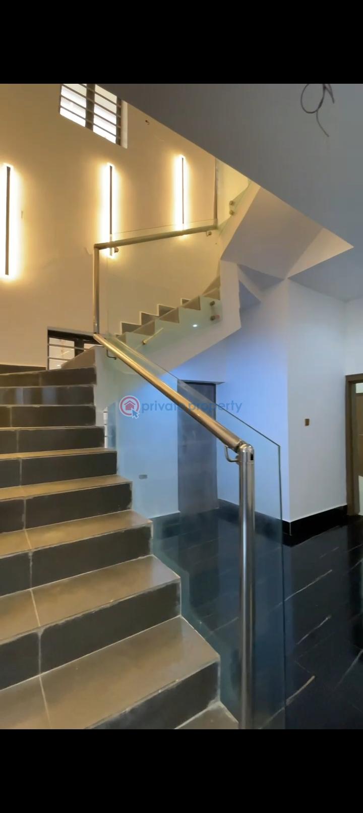 5 bedroom Detached Duplex For Sale Wtc Estate Enugu Area  - 9