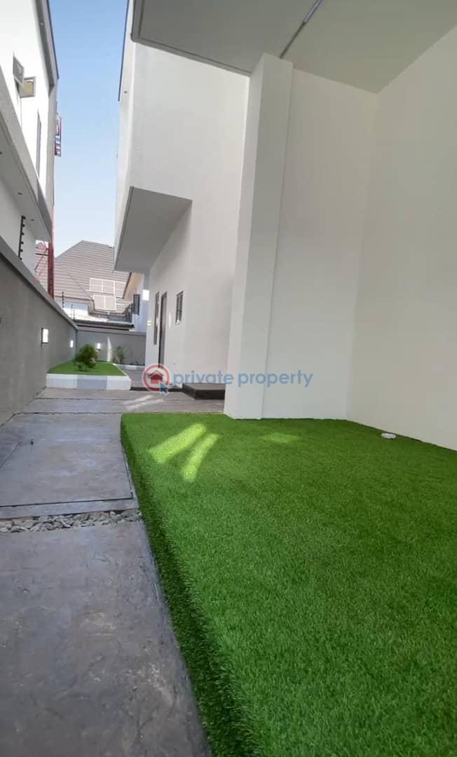 5 bedroom Detached Duplex For Sale Wtc Estate Enugu Area  - 2