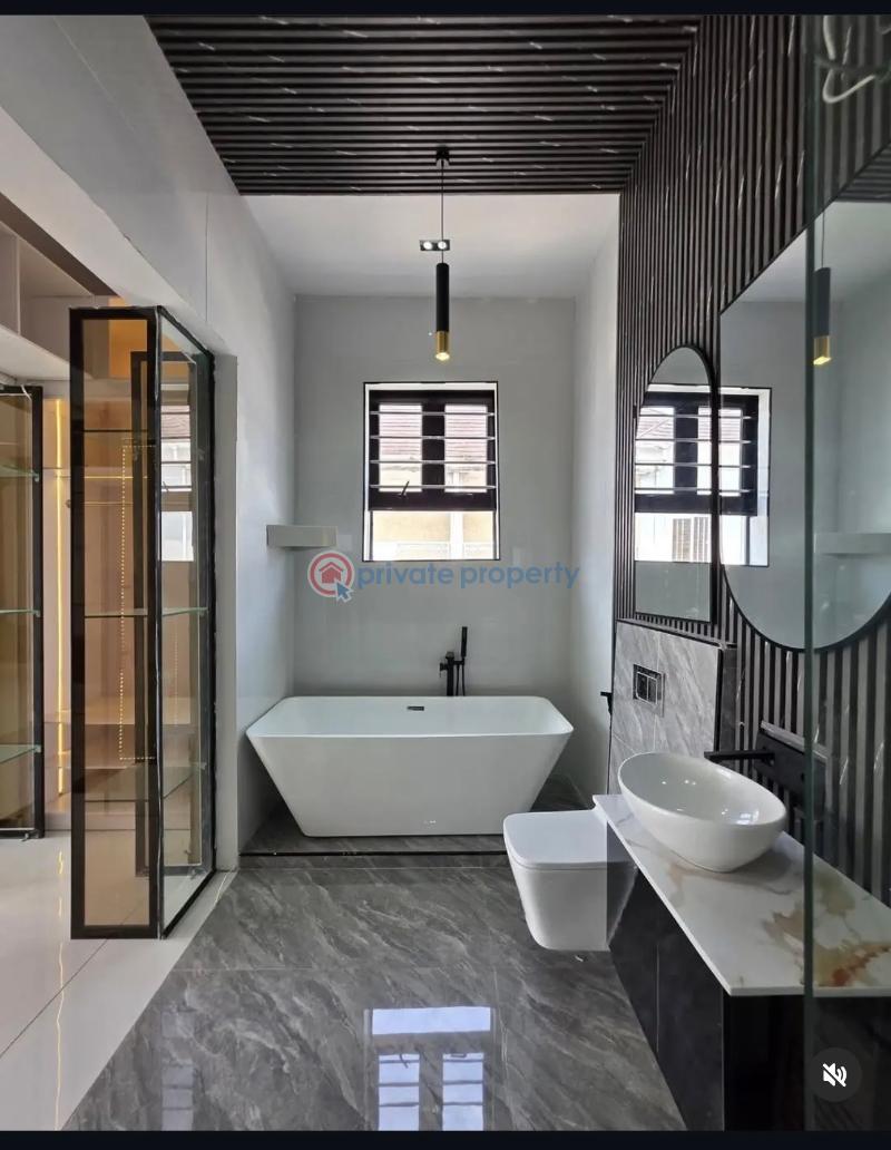 5 bedroom Detached Duplex For Sale Lekki Ajah Lagos - 1