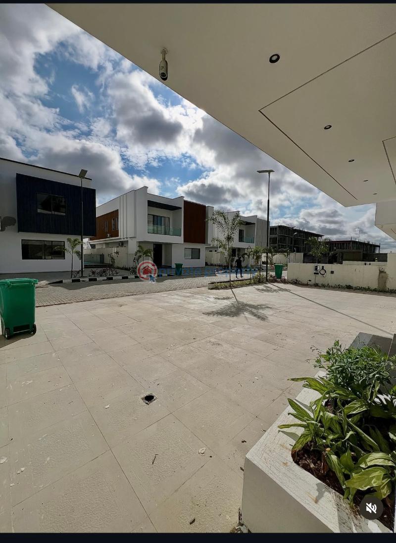 5 bedroom Duplex For Sale Lekki Phase 1 Lagos - 2