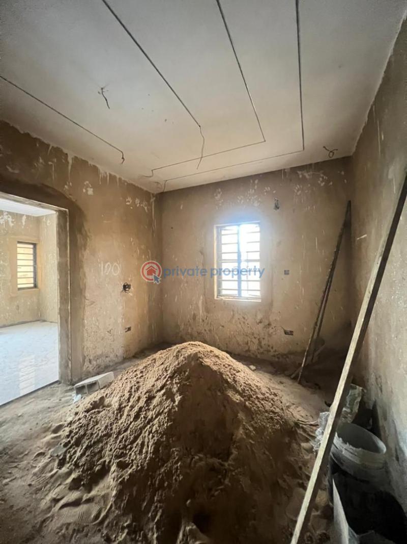 5 bedroom Detached Duplex For Sale G.r.a Phase 1 Magodo Kosofe/Ikosi Lagos - 3
