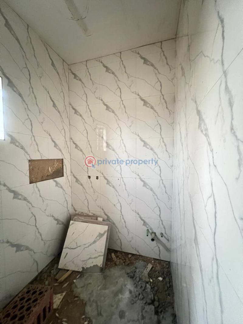 5 bedroom Detached Duplex For Sale G.r.a Phase 1 Magodo Kosofe/Ikosi Lagos - 6