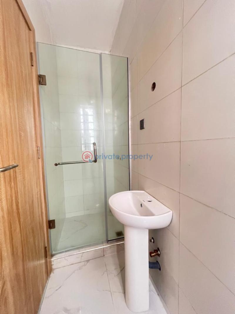 5 bedroom Semi detached Duplex For Sale Ogudu GRA Lagos - 11
